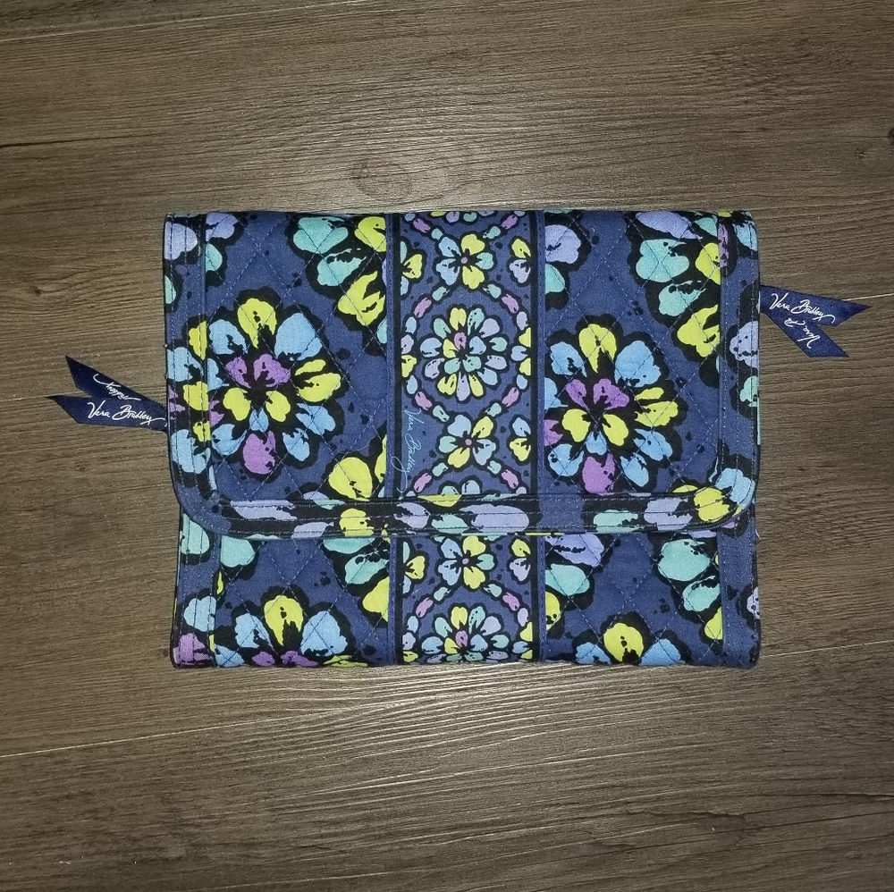 Vera floral jewelry organizer